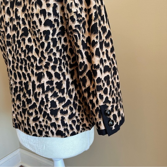 East 5th Animal Print Blazer Button Front Size Medium - Picture 3 of 9